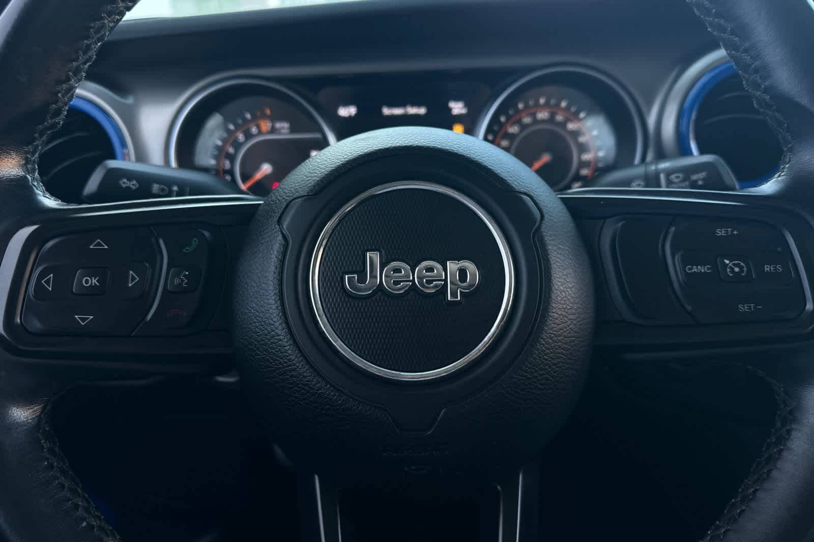 Thumbnail: 2021 Jeep Gladiator - 28