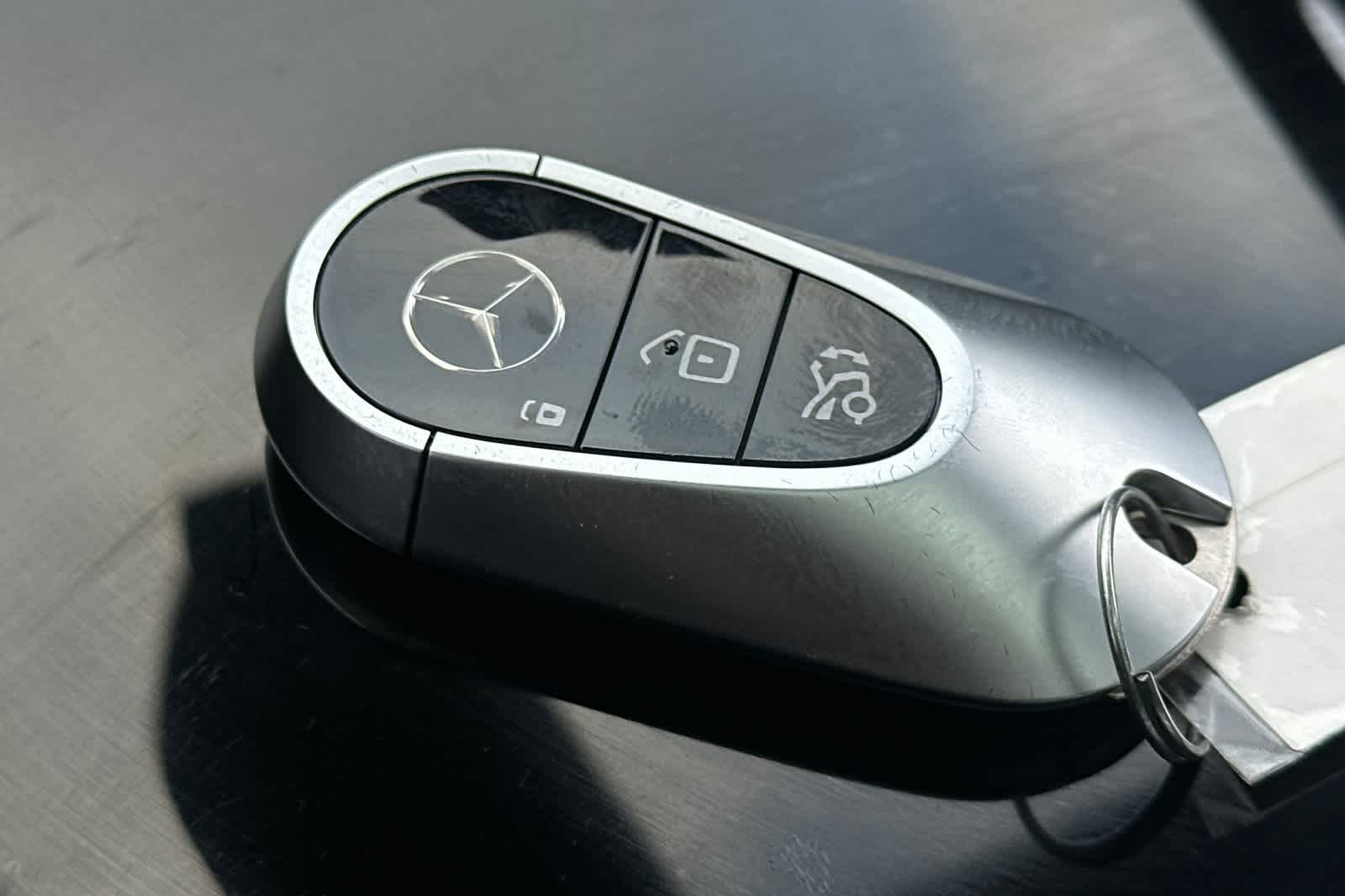 Thumbnail: 2023 Mercedes-Benz S-Class - 27