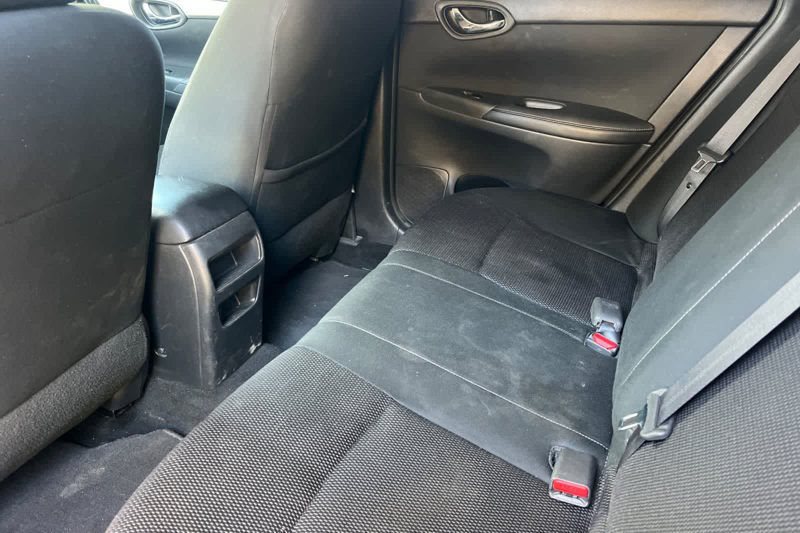 Thumbnail: 2019 Nissan Sentra - 5