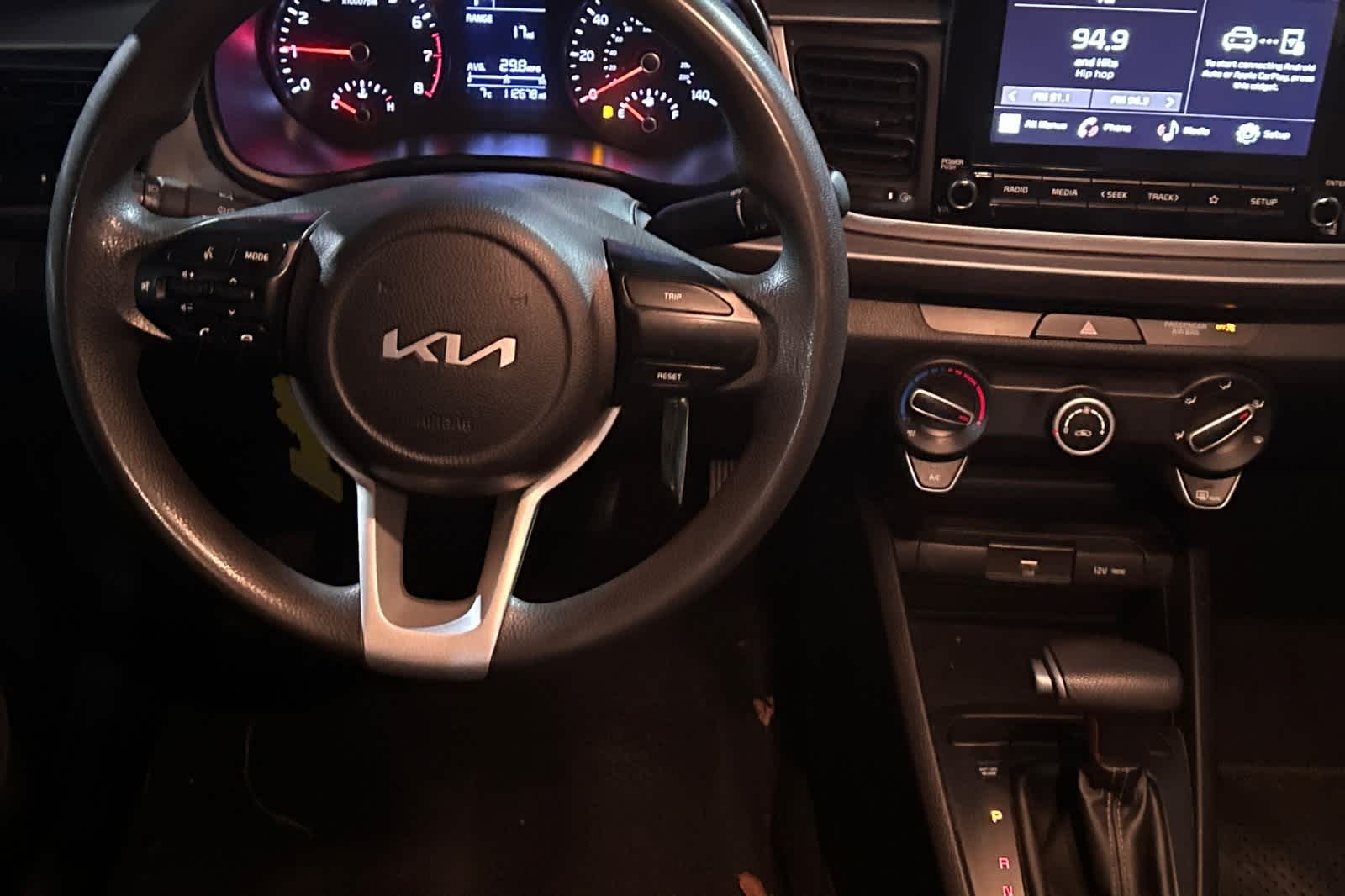 Thumbnail: 2023 Kia Rio - 14