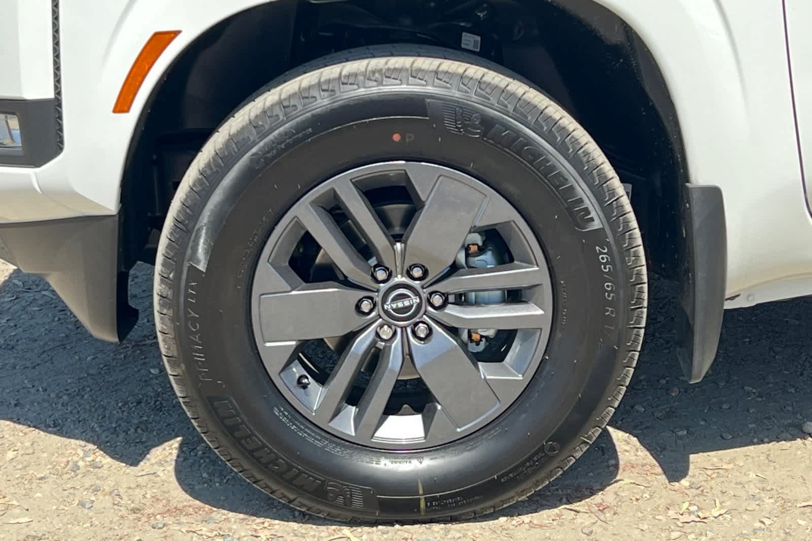 Thumbnail: 2025 Nissan Frontier - 33