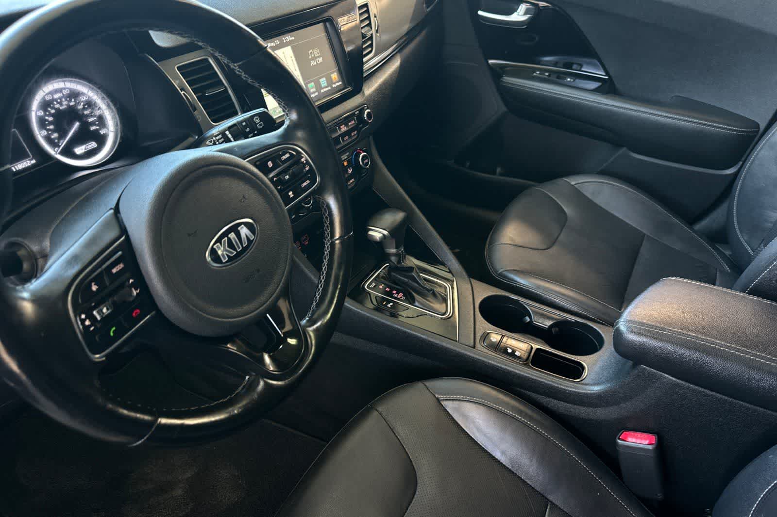 Thumbnail: 2018 Kia Niro - 10