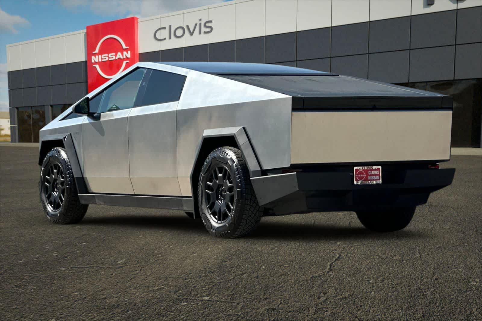 Thumbnail: 2024 Tesla Cybertruck - 7