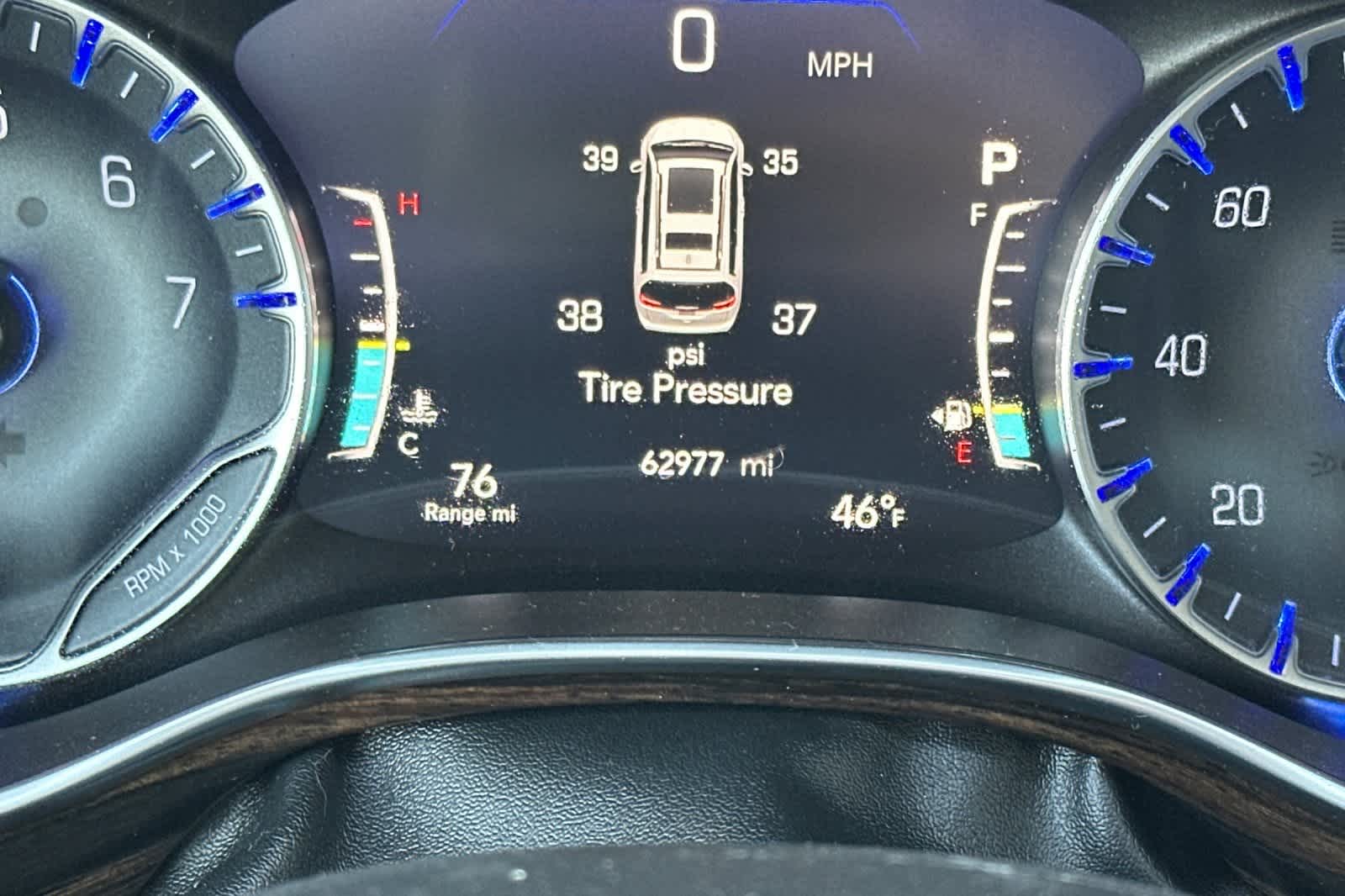 Thumbnail: 2023 Chrysler Pacifica - 24