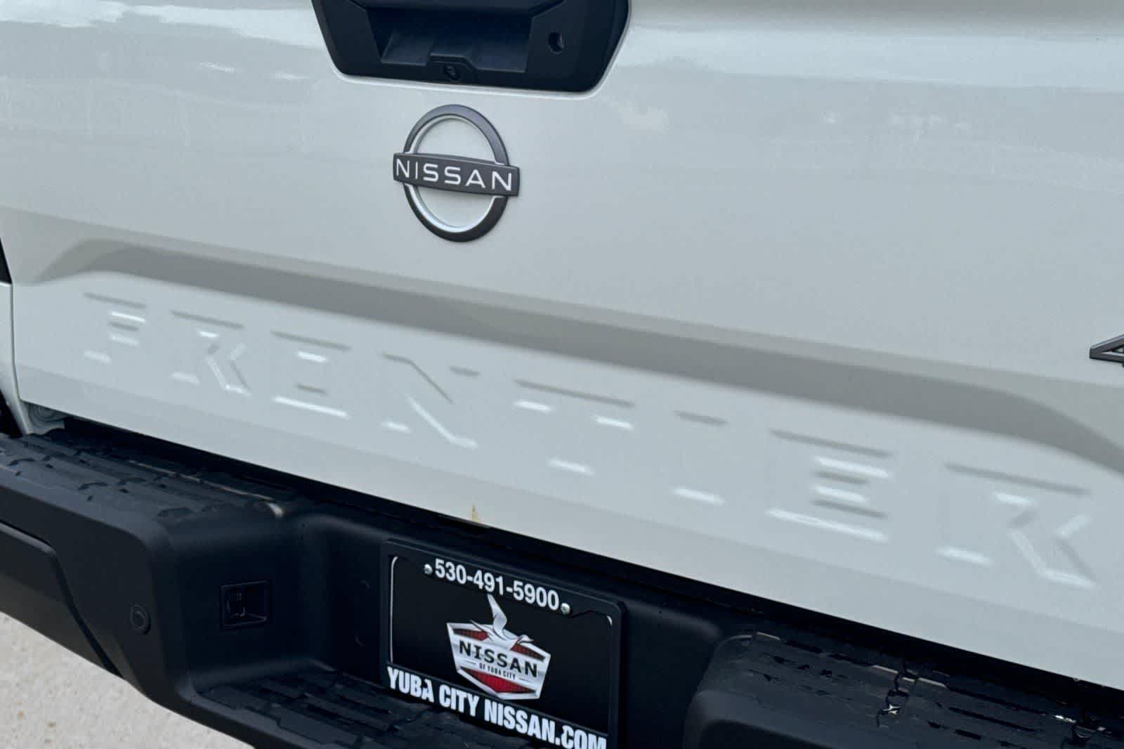 Thumbnail: 2026 Nissan Frontier - 15