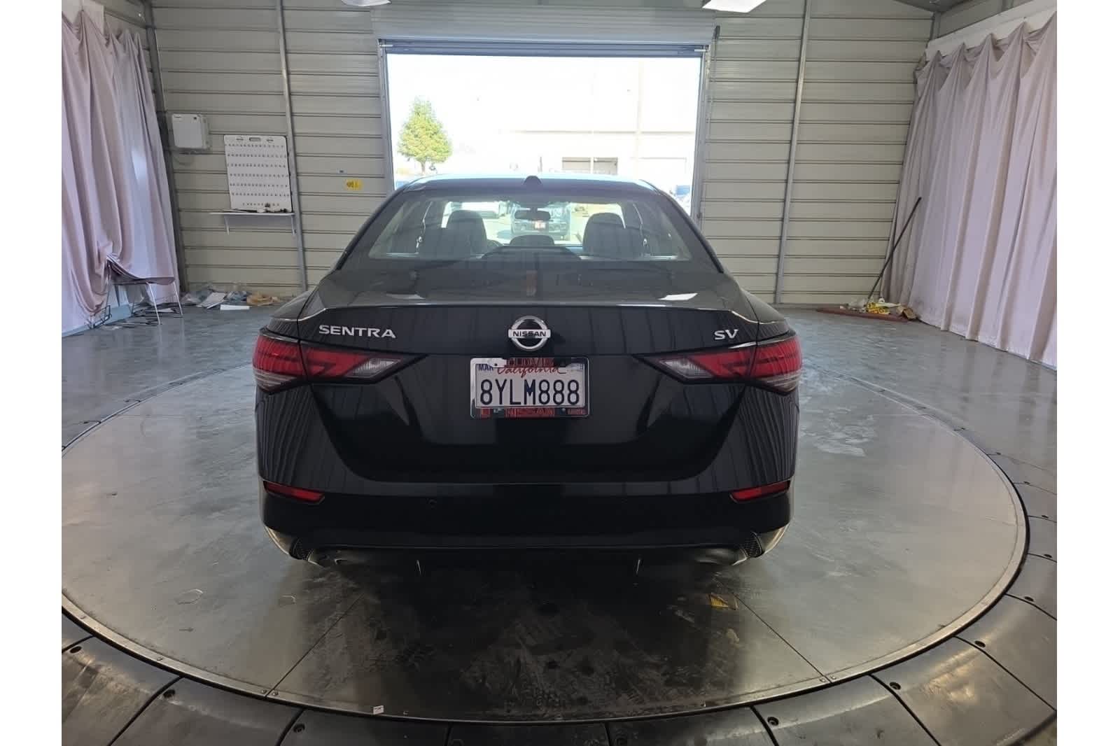 Thumbnail: 2022 Nissan Sentra - 8