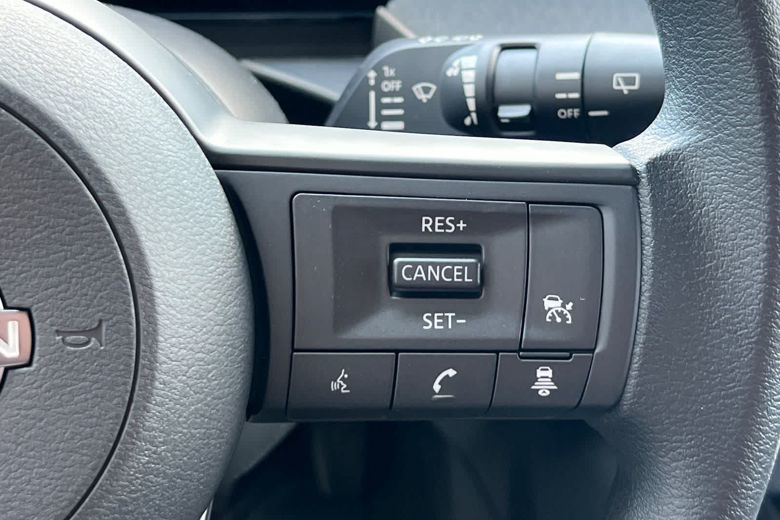 Thumbnail: 2026 Nissan Kicks - 28