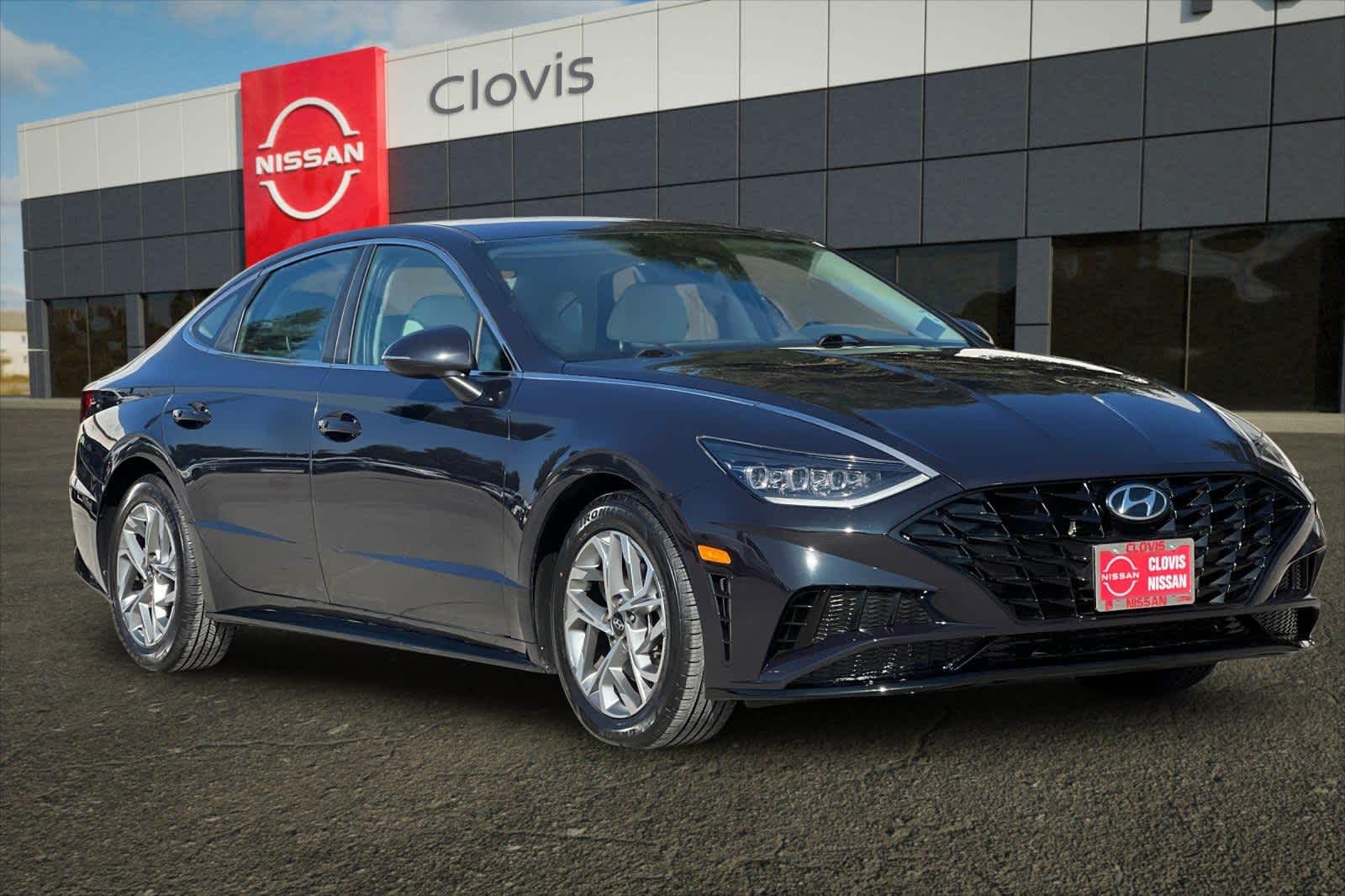 Thumbnail: 2023 Hyundai Sonata - 10