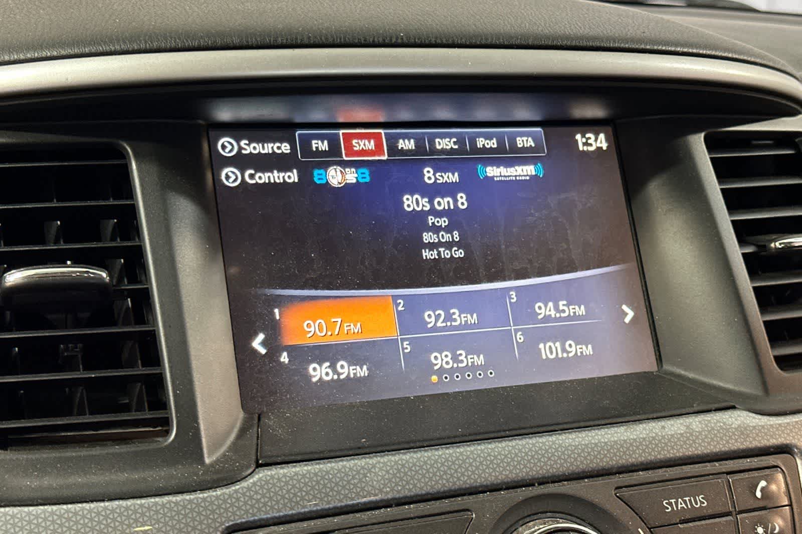 Thumbnail: 2020 Nissan Pathfinder - 21