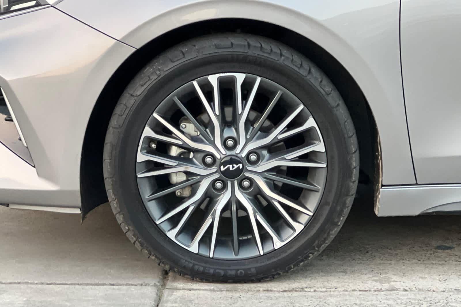 Thumbnail: 2023 Kia Forte - 28