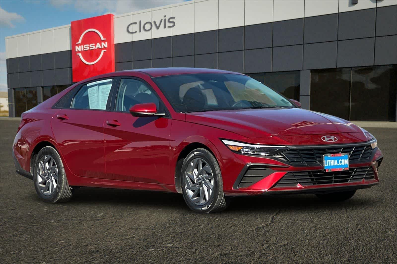 Thumbnail: 2024 Hyundai Elantra - 10