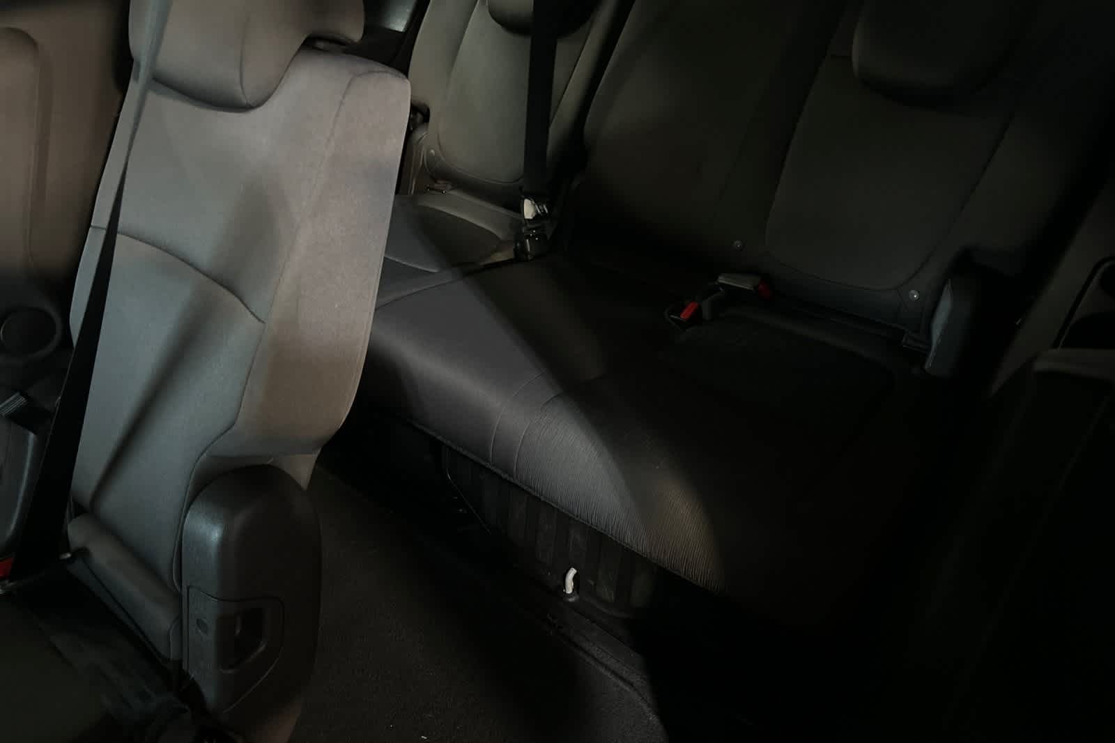 Thumbnail: 2018 Honda Odyssey - 17