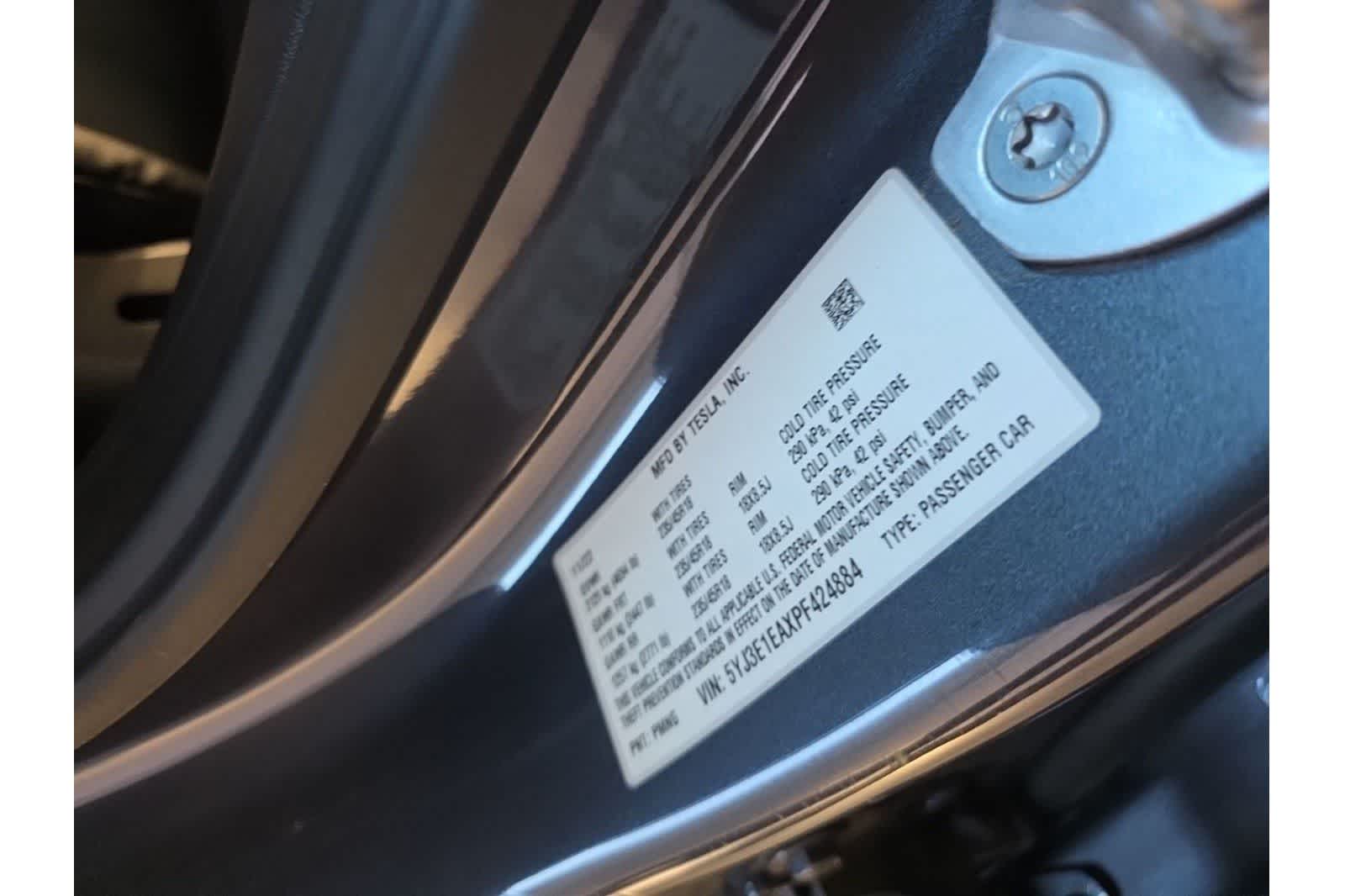 Thumbnail: 2023 Tesla Model 3 - 21