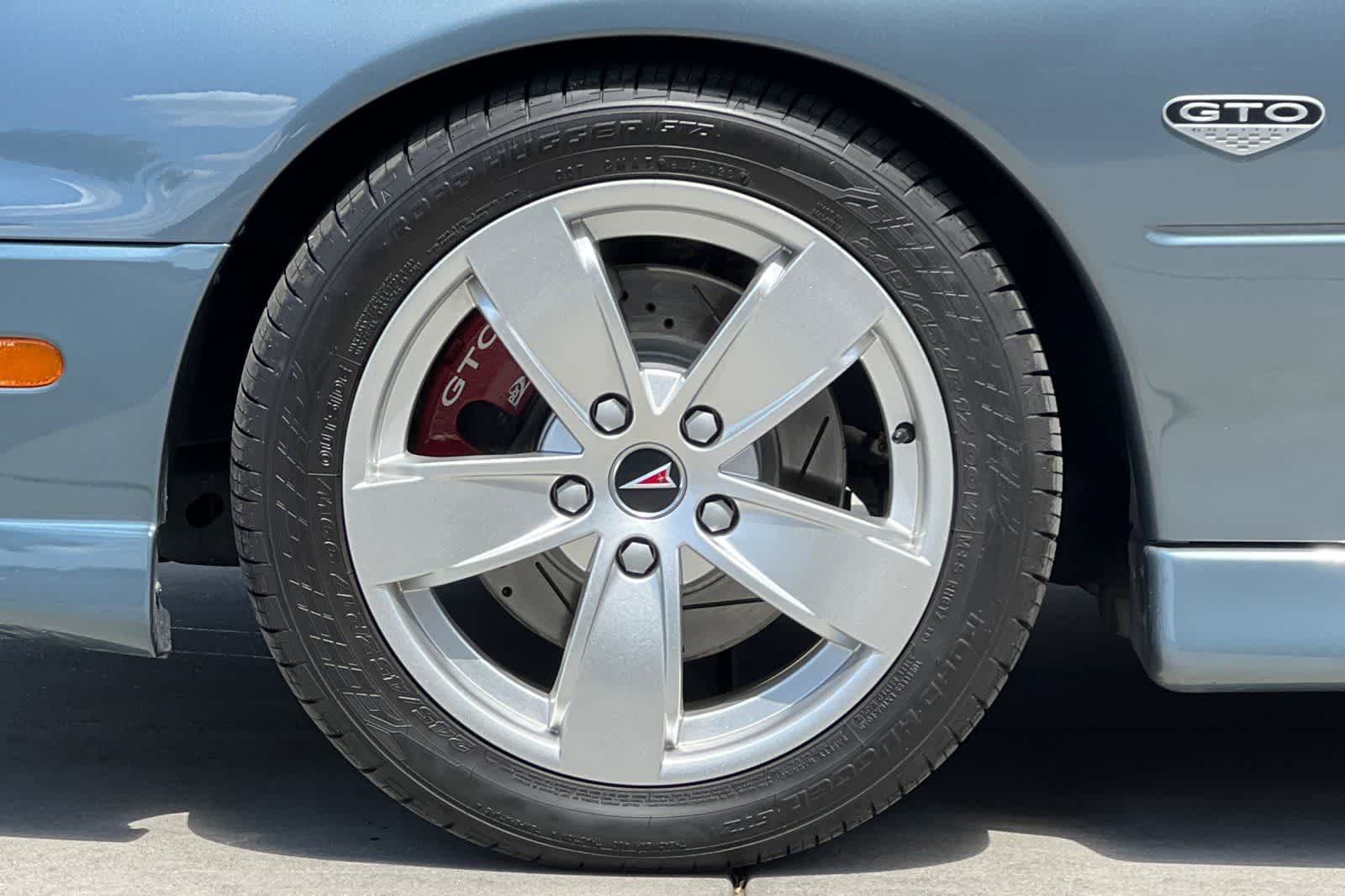 Thumbnail: 2005 Pontiac GTO - 12