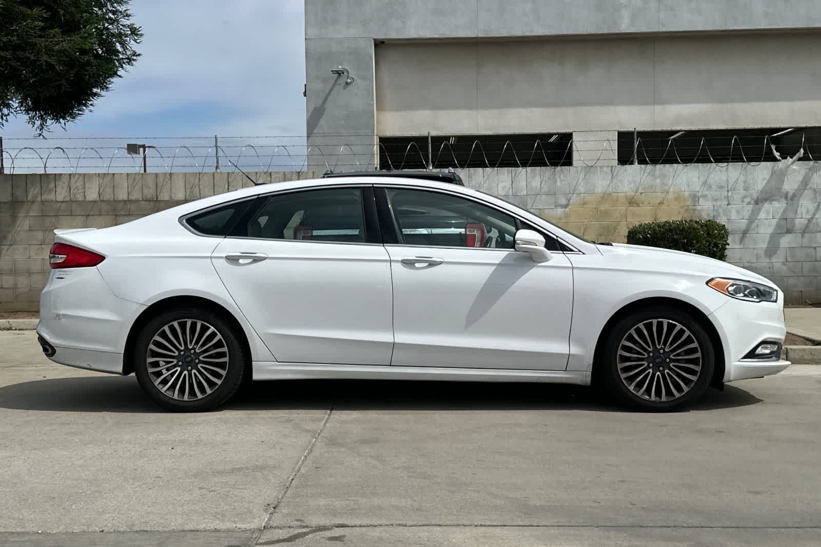 Thumbnail: 2018 Ford Fusion - 9