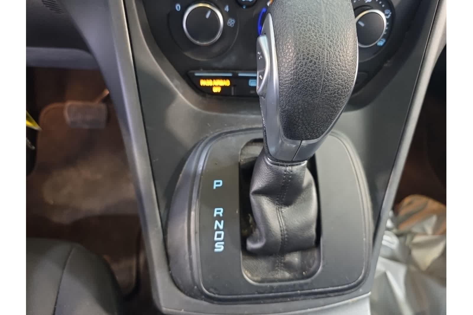 Thumbnail: 2015 Ford Escape - 26