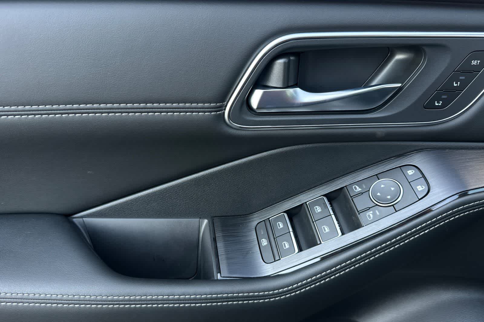 Thumbnail: 2026 Nissan Rogue - 13