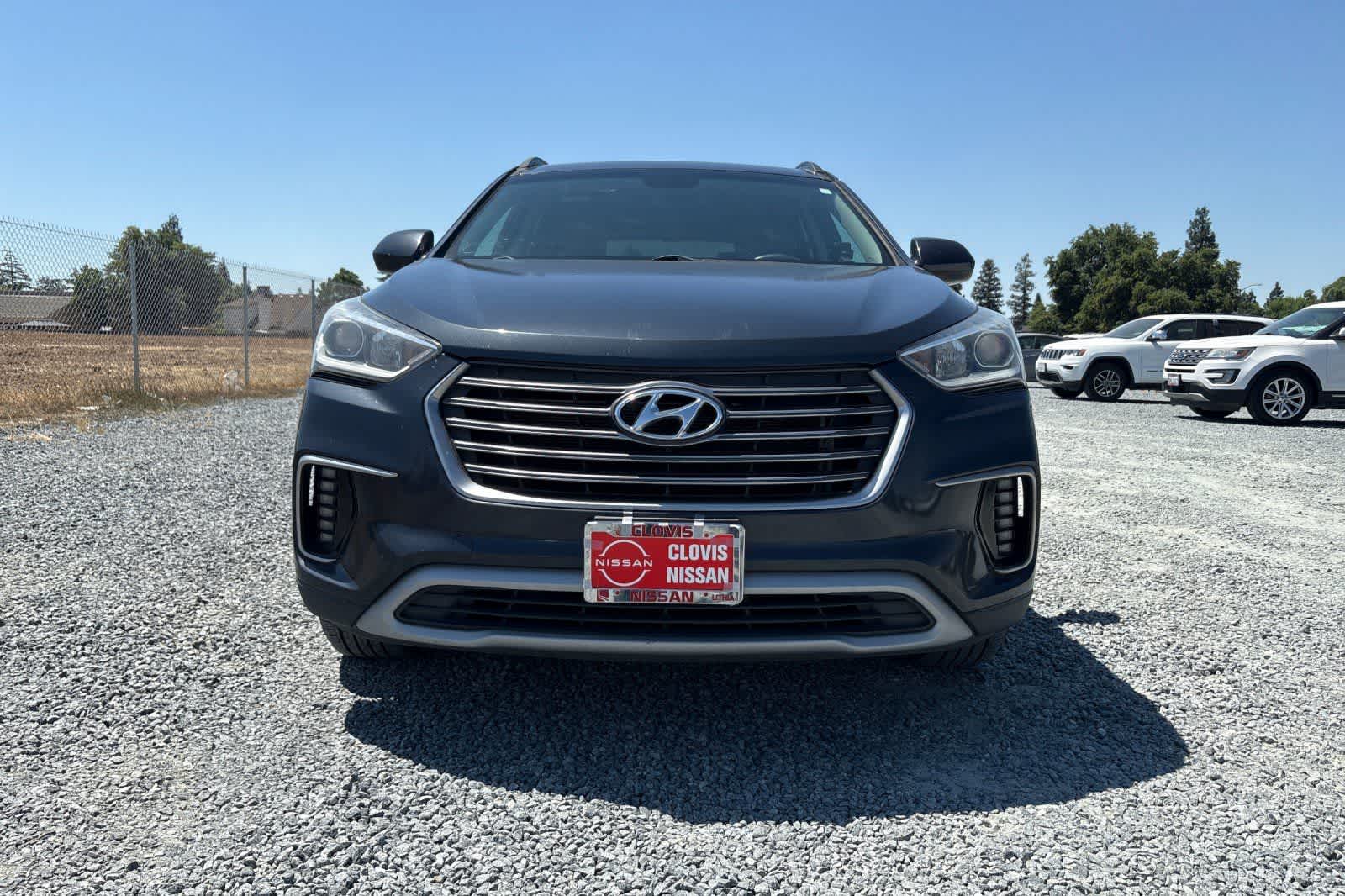 Thumbnail: 2017 Hyundai Santa Fe - 11