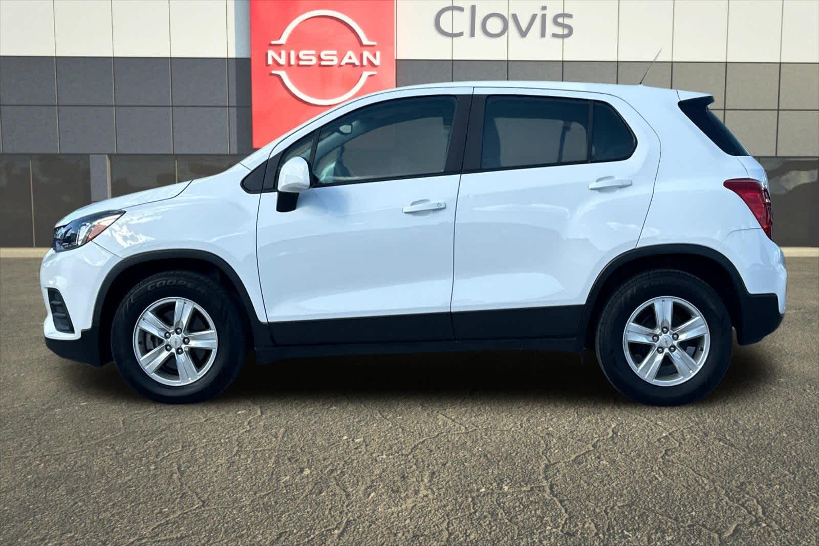 Thumbnail: 2020 Chevrolet Trax - 6