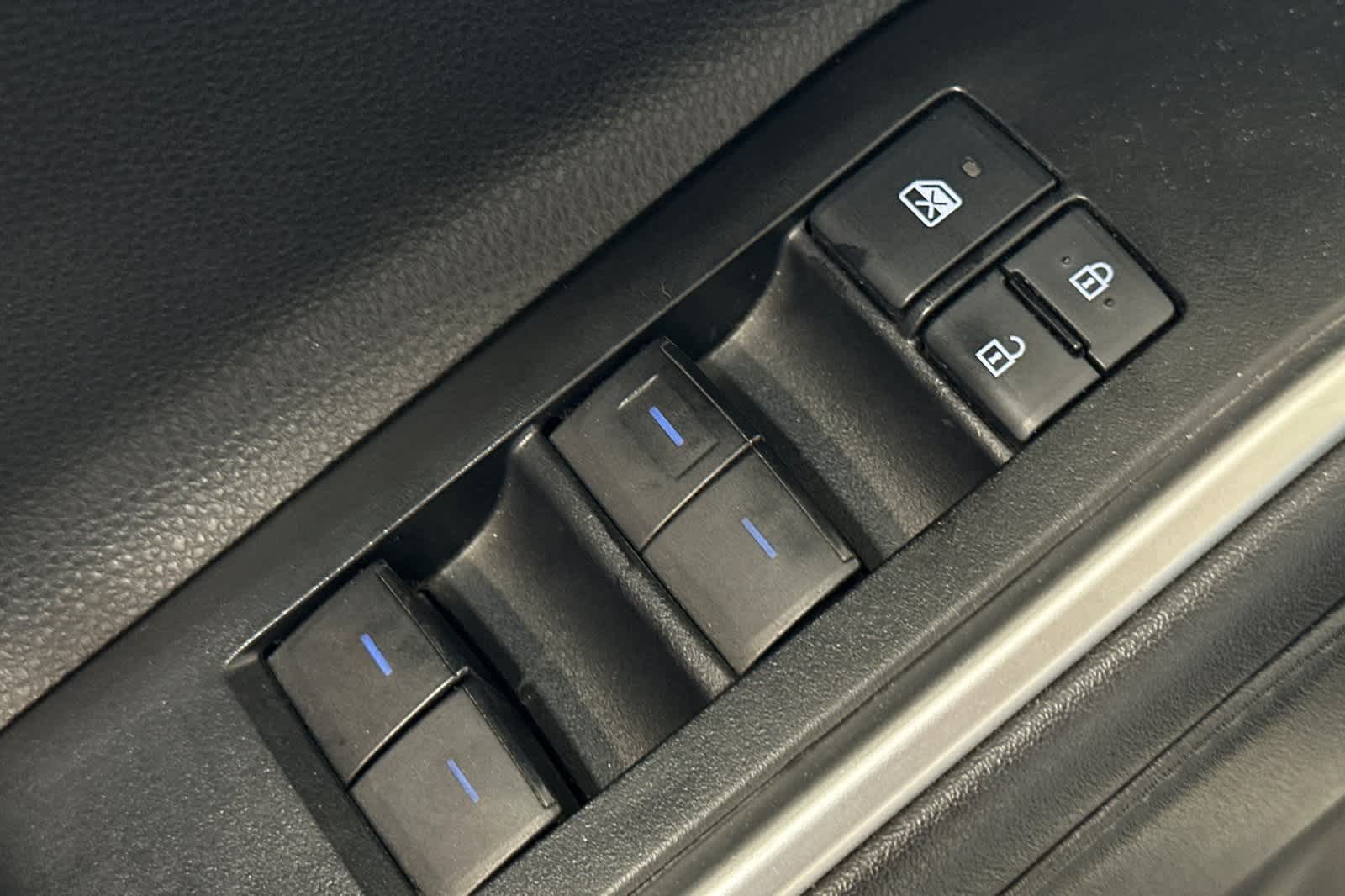 2022 Toyota Highlander XLE 16