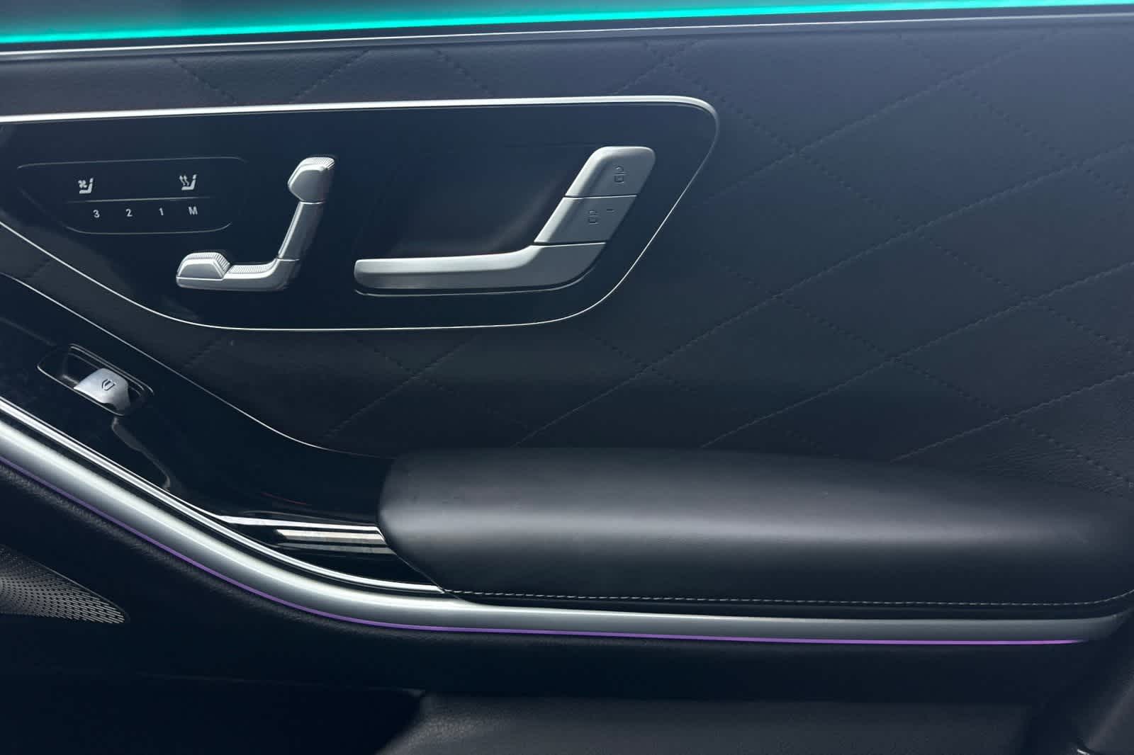 Thumbnail: 2023 Mercedes-Benz S-Class - 20