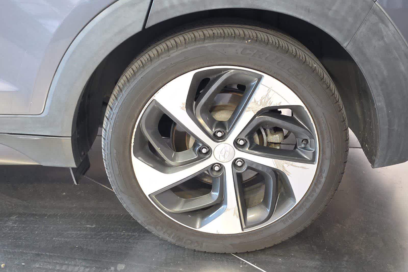 Thumbnail: 2016 Hyundai Tucson - 12