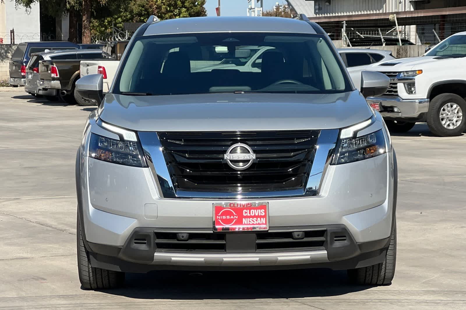 Thumbnail: 2025 Nissan Pathfinder - 11