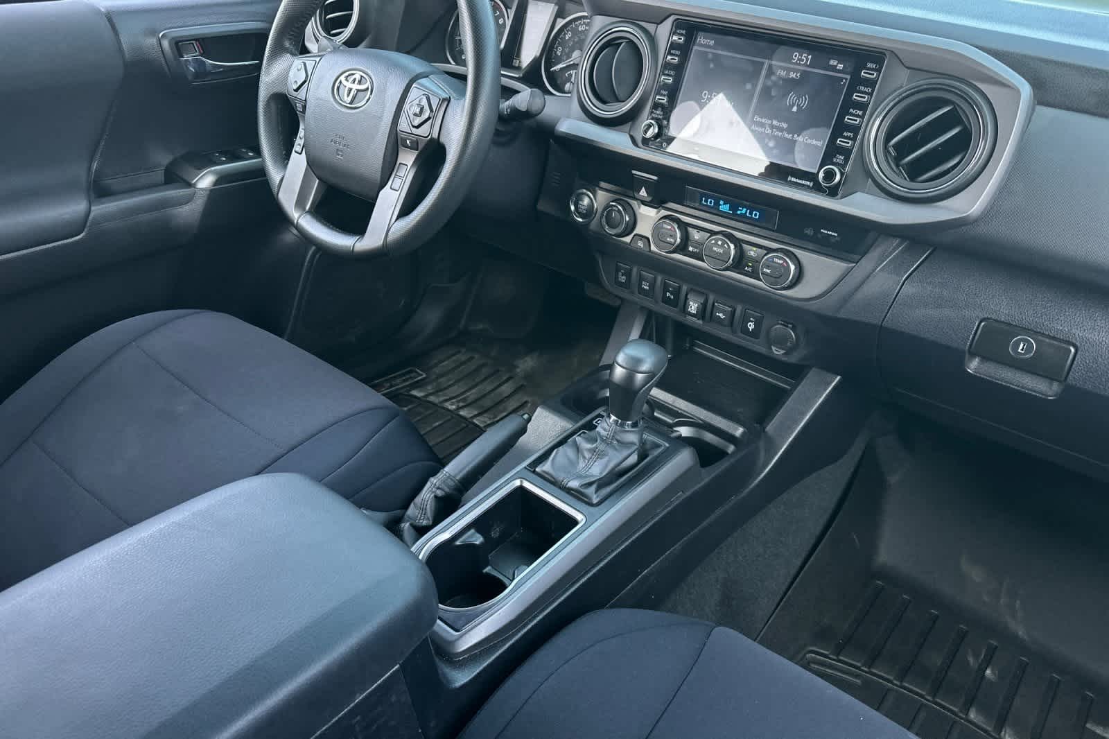 Thumbnail: 2022 Toyota Tacoma - 18