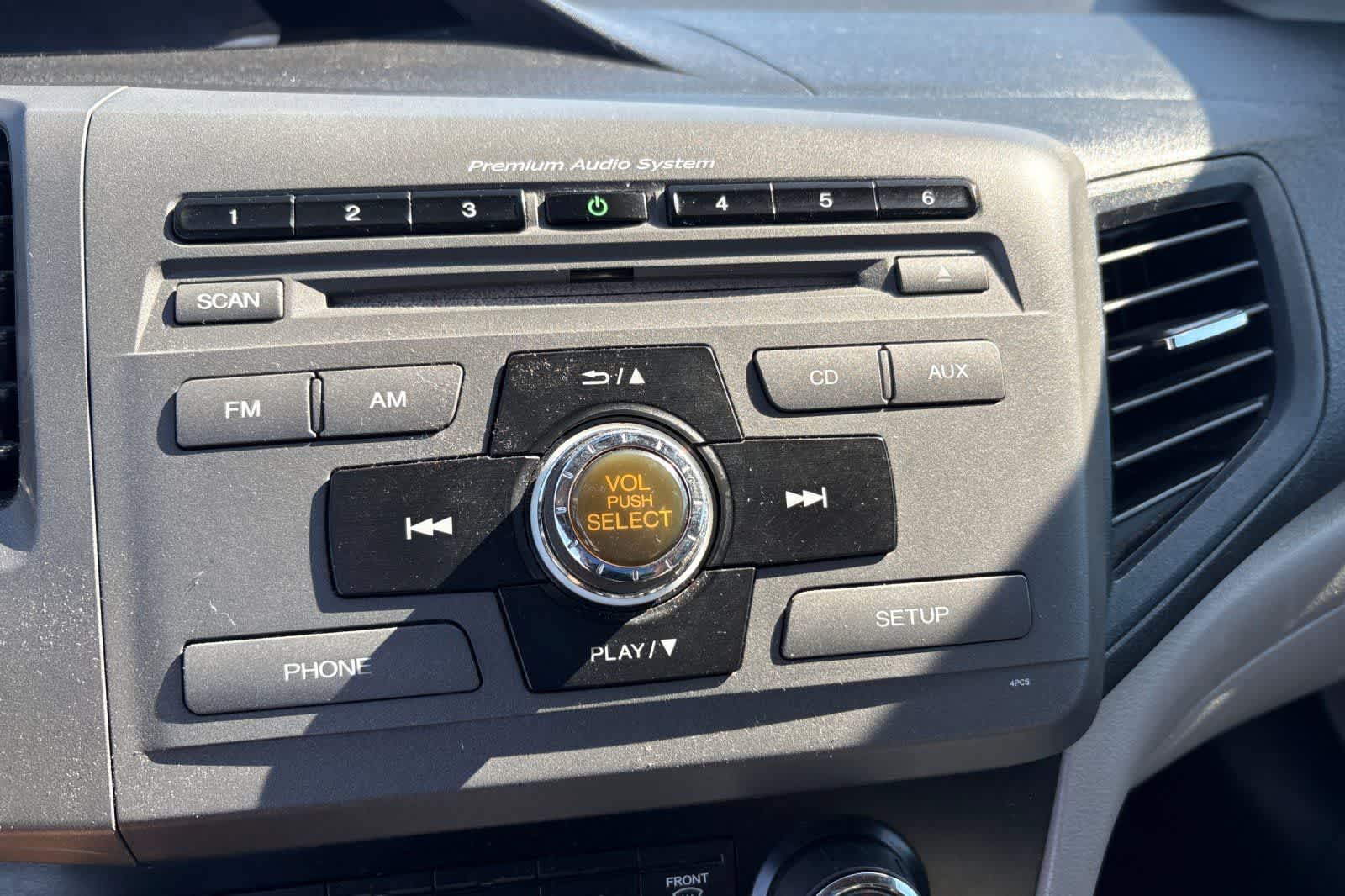 Thumbnail: 2012 Honda Civic - 19