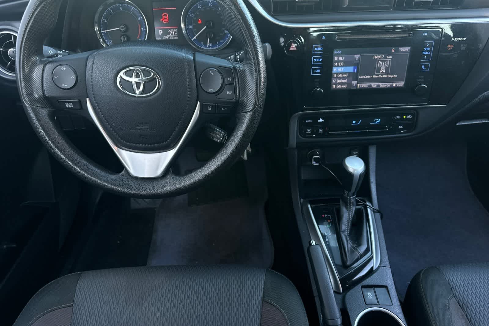 Thumbnail: 2017 Toyota Corolla - 17