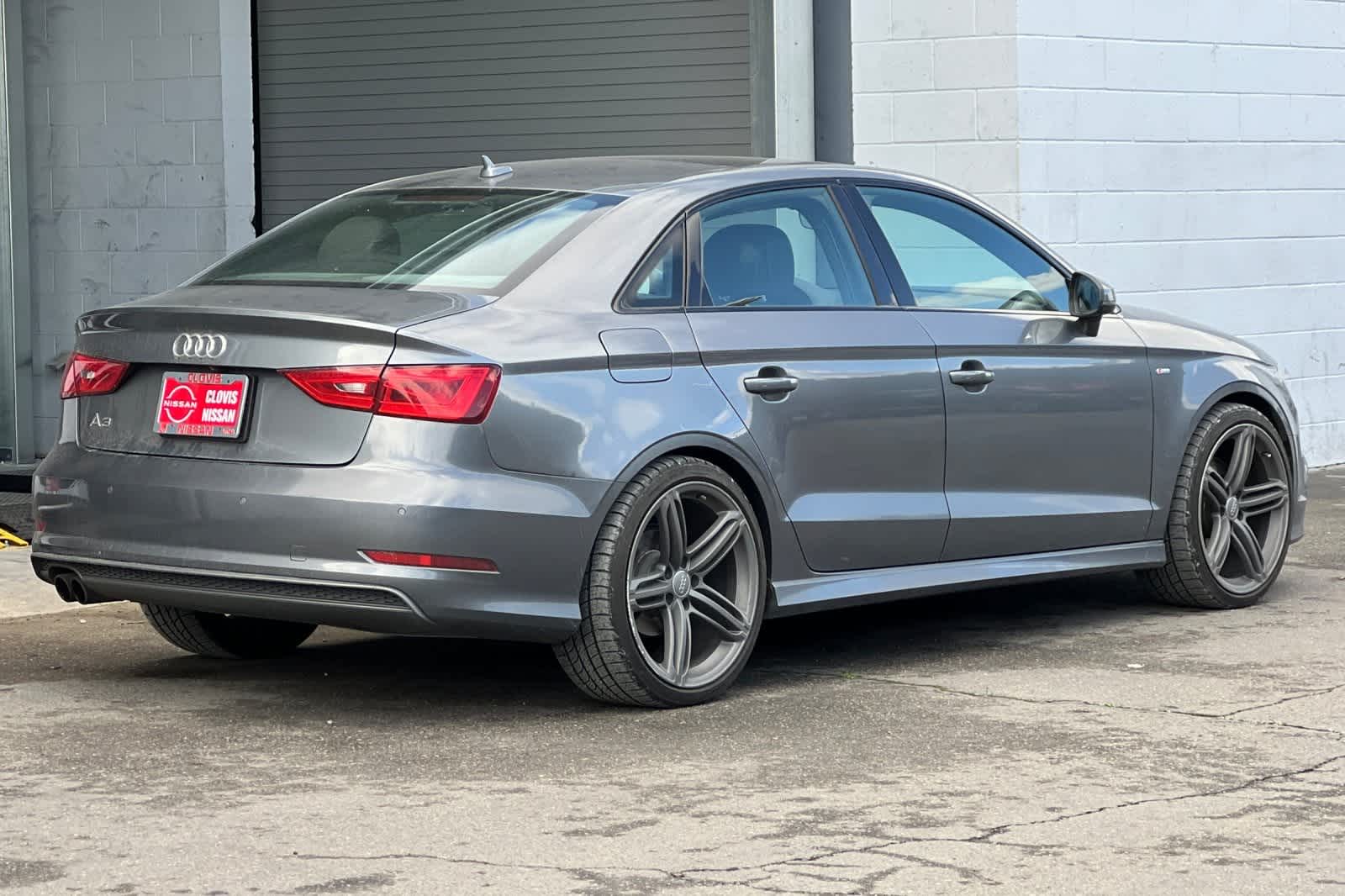 Thumbnail: 2016 Audi A3 - 3