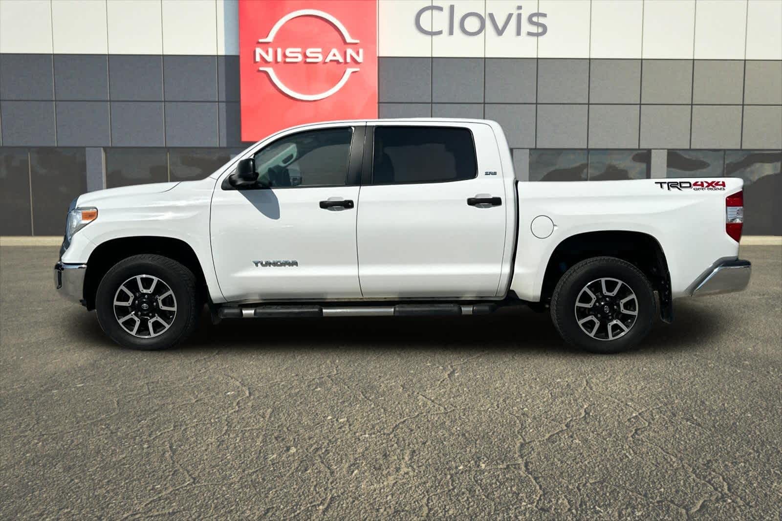 Thumbnail: 2016 Toyota Tundra - 6