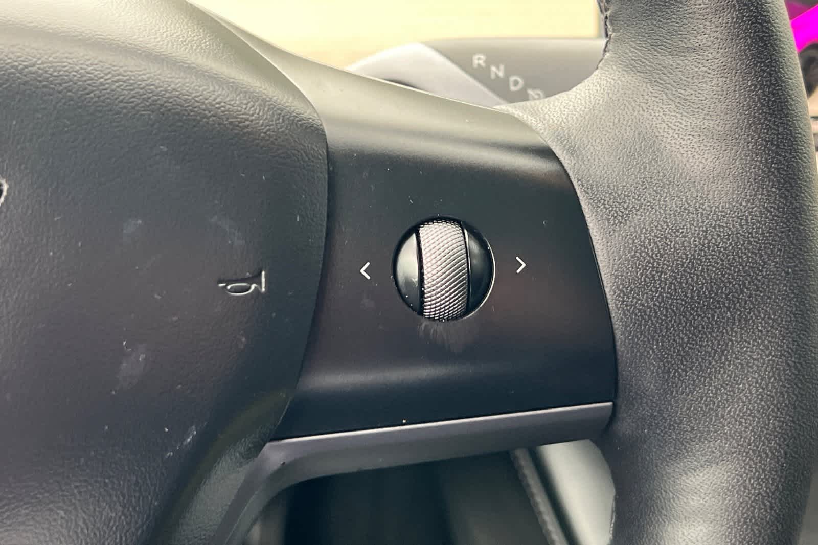 Thumbnail: 2023 Tesla Model Y - 30