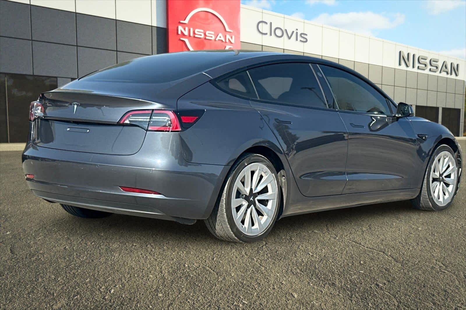Thumbnail: 2022 Tesla Model 3 - 3