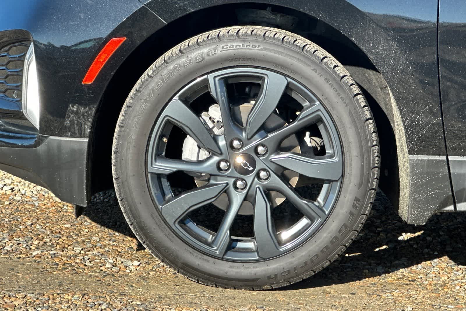 Thumbnail: 2022 Chevrolet Equinox - 28