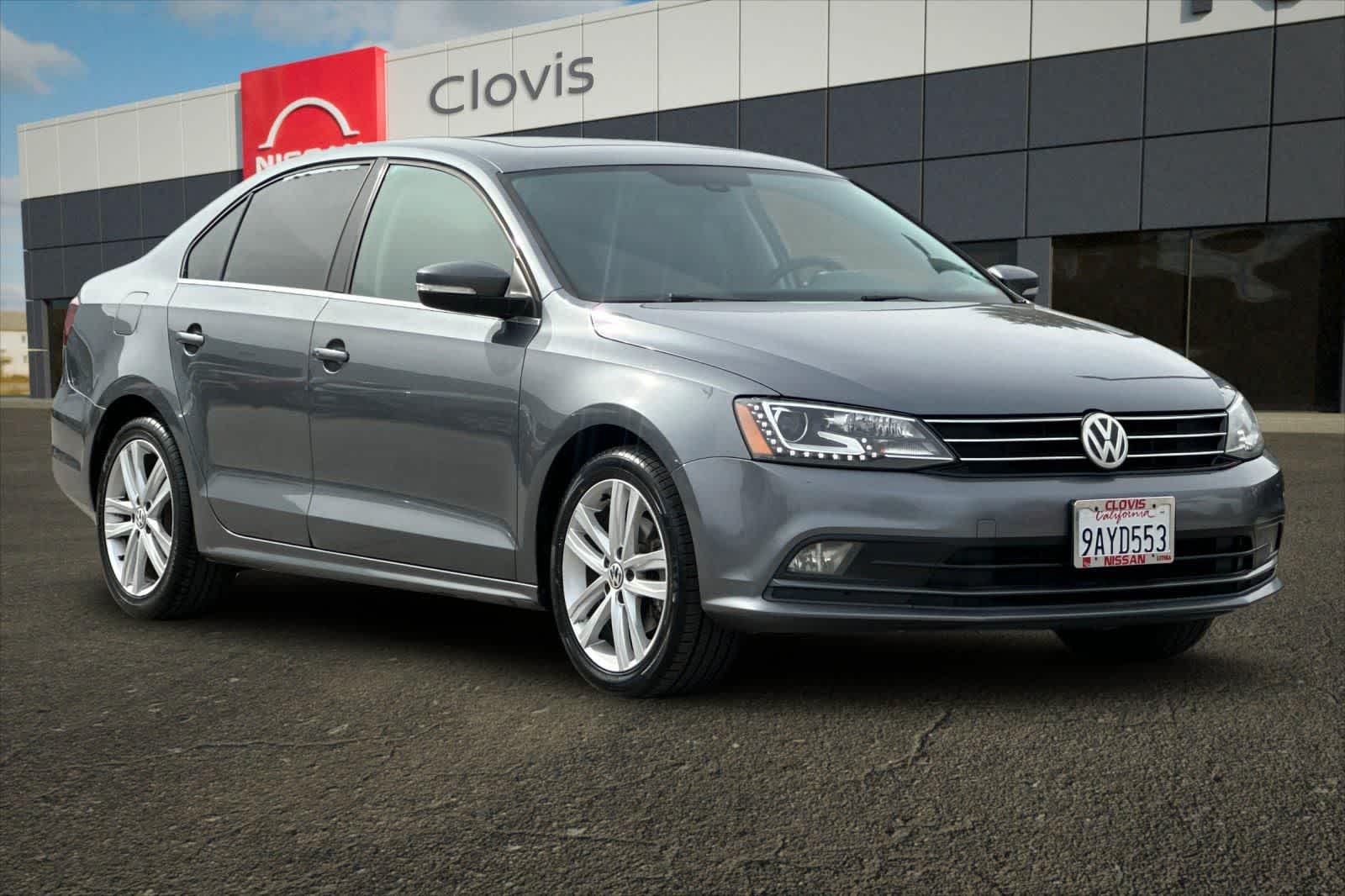 Thumbnail: 2016 Volkswagen Jetta - 10