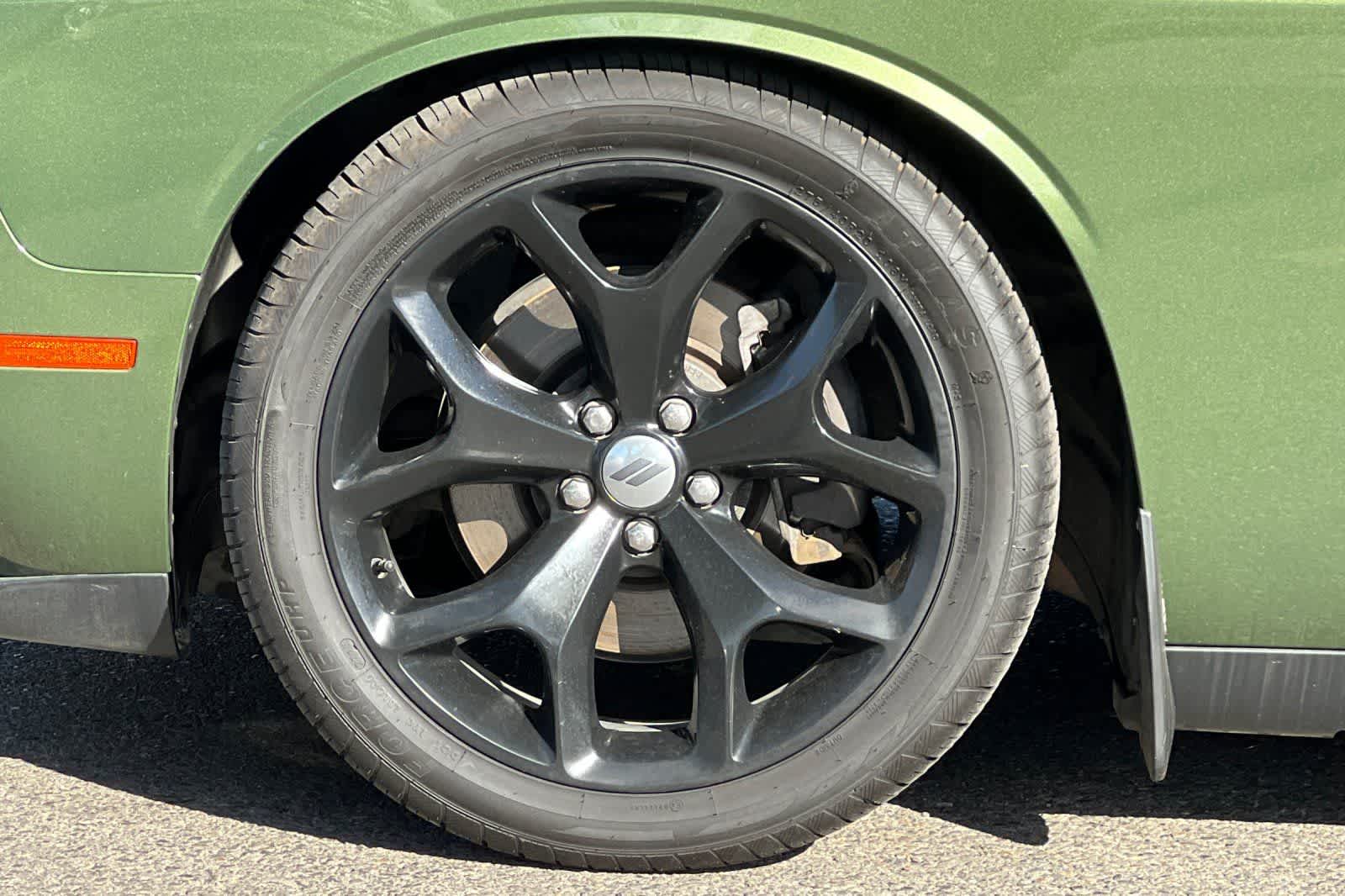 Thumbnail: 2018 Dodge Challenger - 36