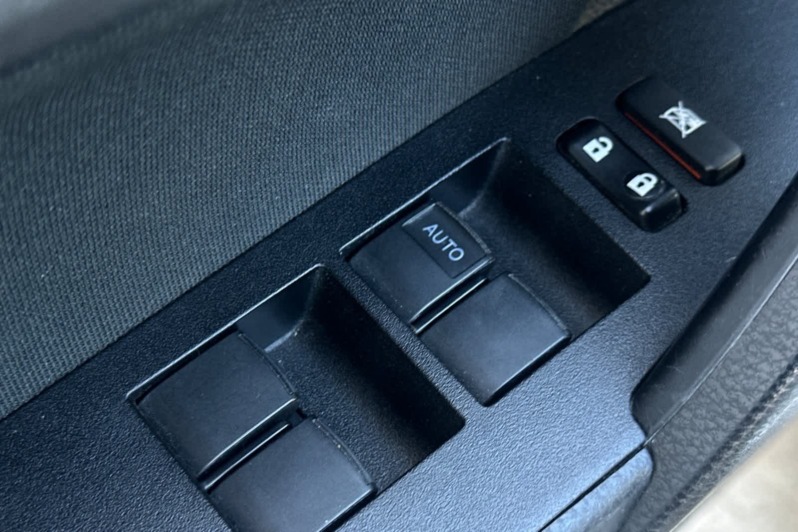 Thumbnail: 2016 Toyota Corolla - 14
