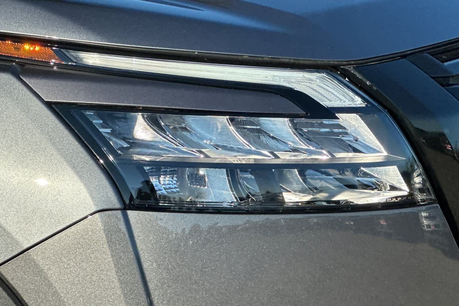 Thumbnail: 2025 Nissan Pathfinder - 31