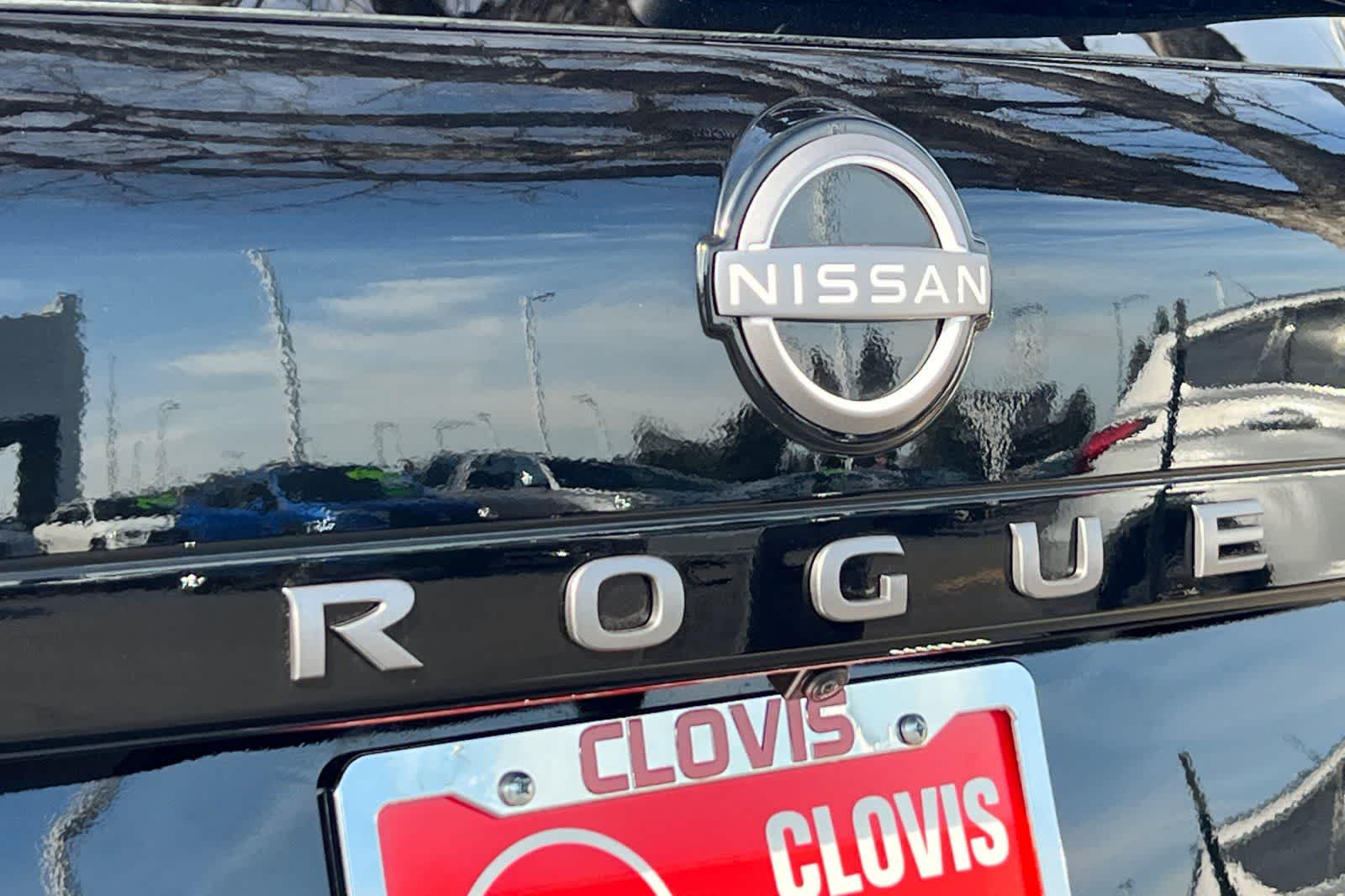 Thumbnail: 2026 Nissan Rogue - 17