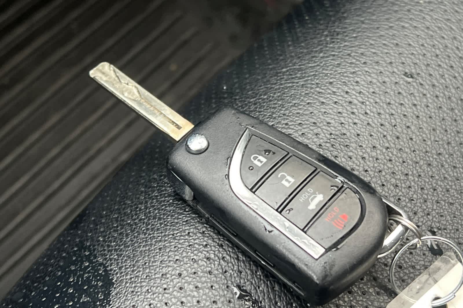 Thumbnail: 2023 Toyota Corolla - 22