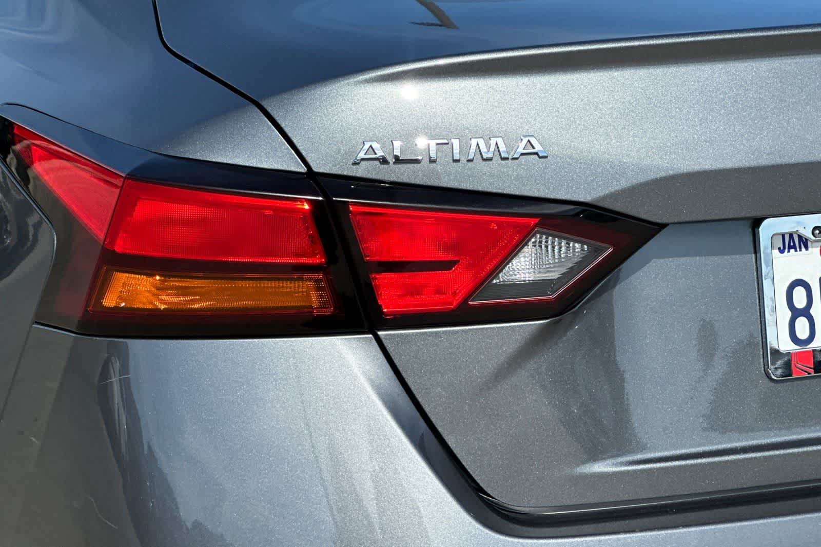 Thumbnail: 2019 Nissan Altima - 33