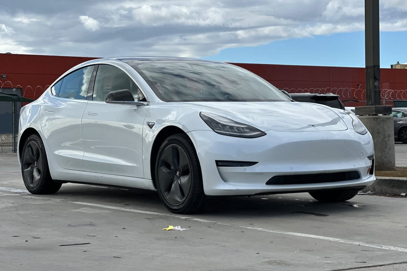 Thumbnail: 2020 Tesla Model 3 - 10
