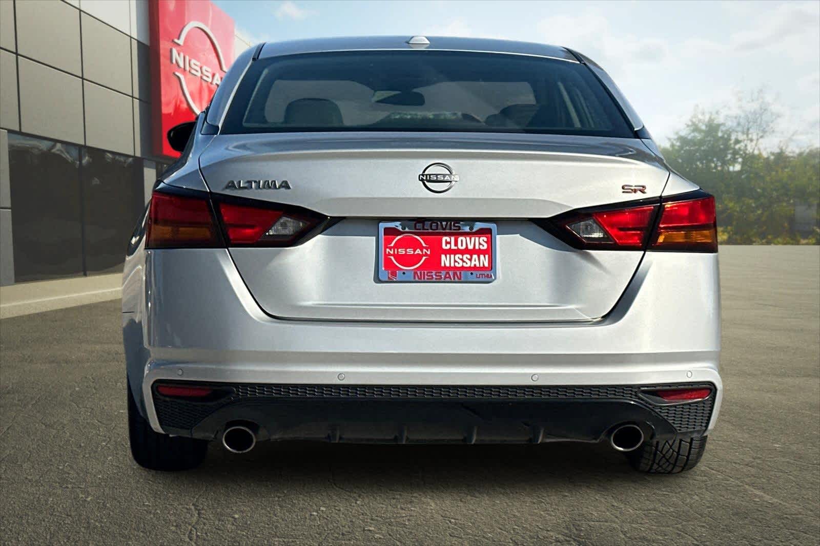 Thumbnail: 2023 Nissan Altima - 8