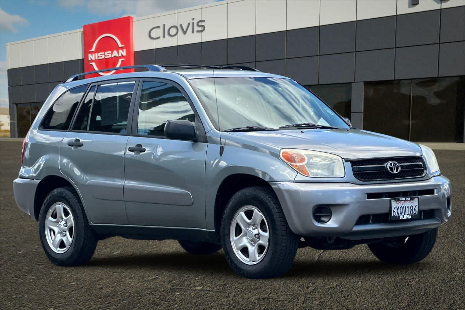 Thumbnail: 2004 Toyota RAV4 - 10