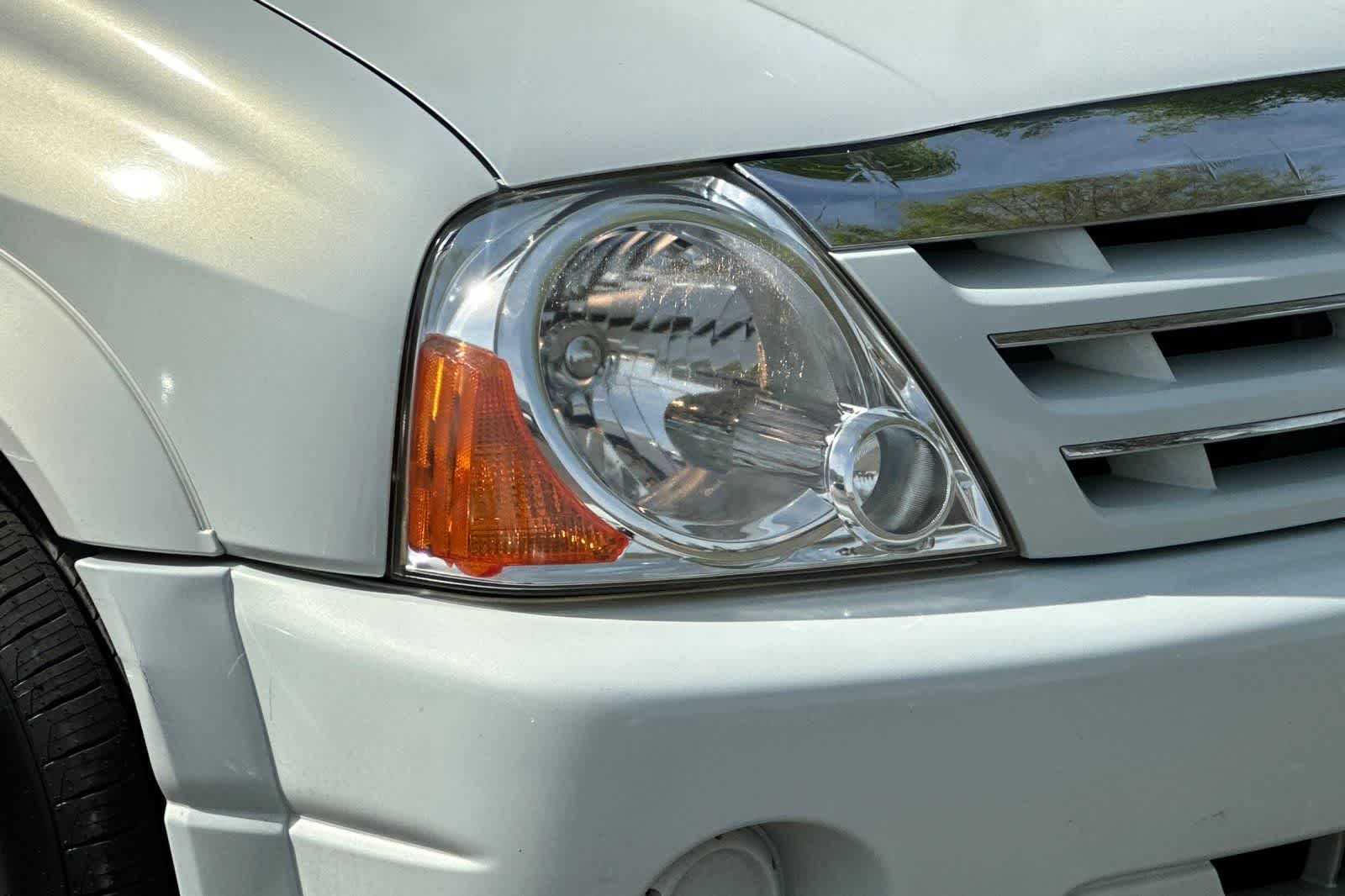 Thumbnail: 2006 Suzuki XL-7 - 32