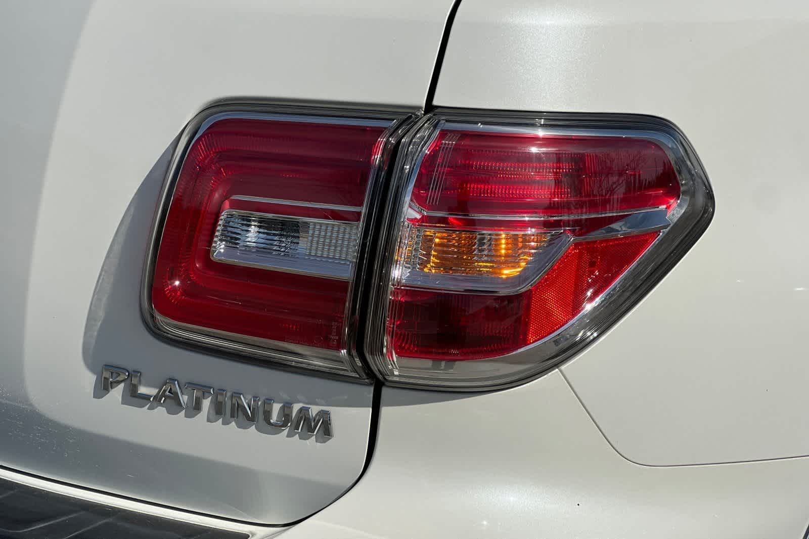 Thumbnail: 2017 Nissan Armada - 38