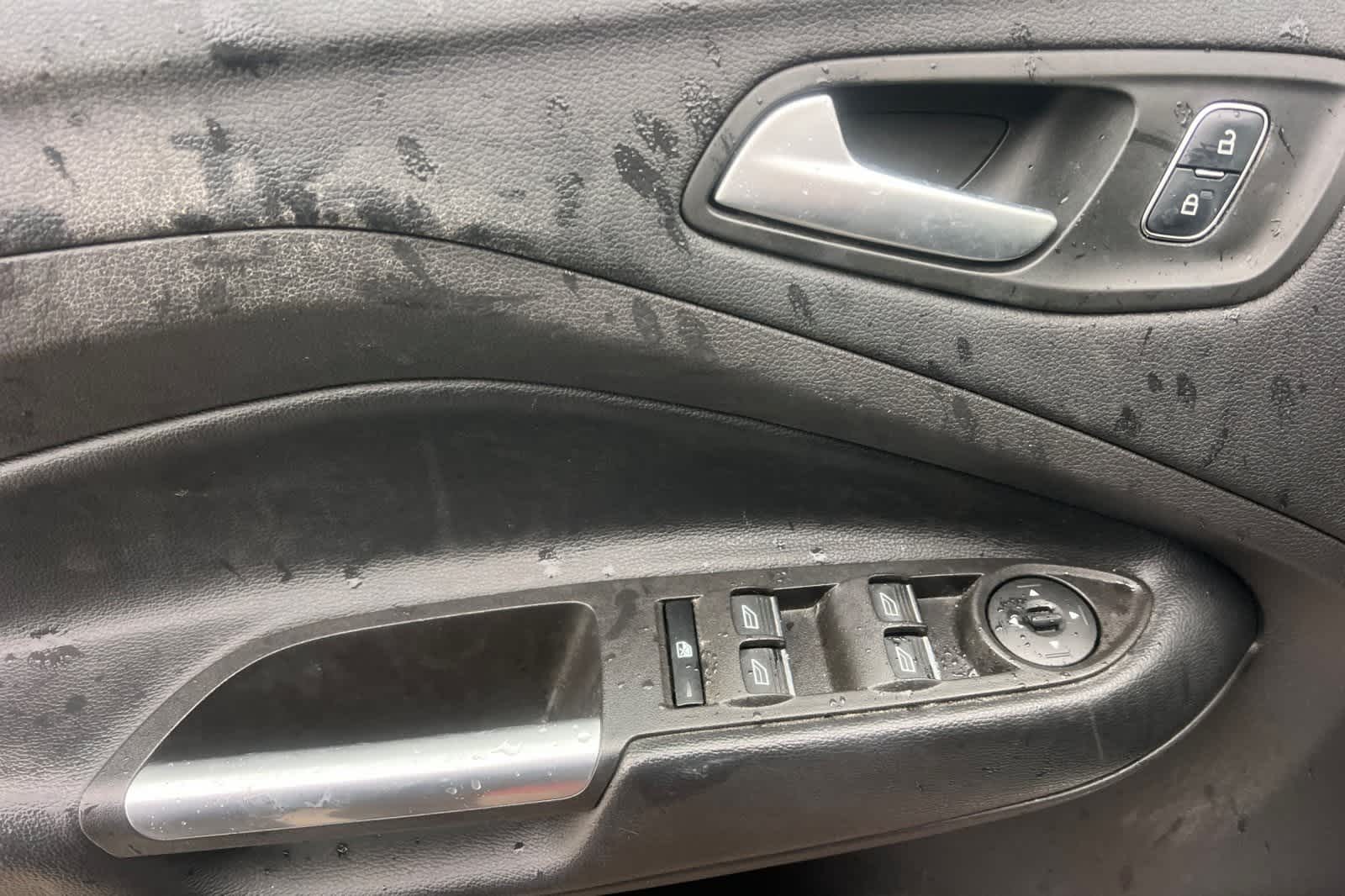 Thumbnail: 2019 Ford Escape - 13