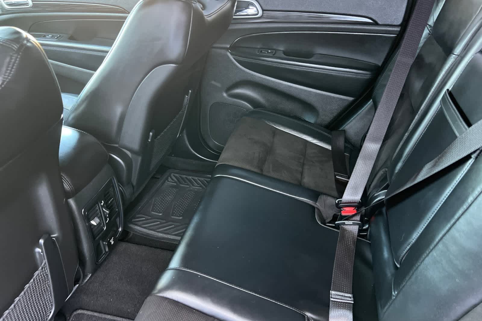 Thumbnail: 2021 Jeep Grand Cherokee - 5