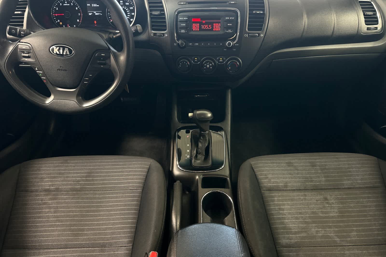 Thumbnail: 2017 Kia Forte - 4